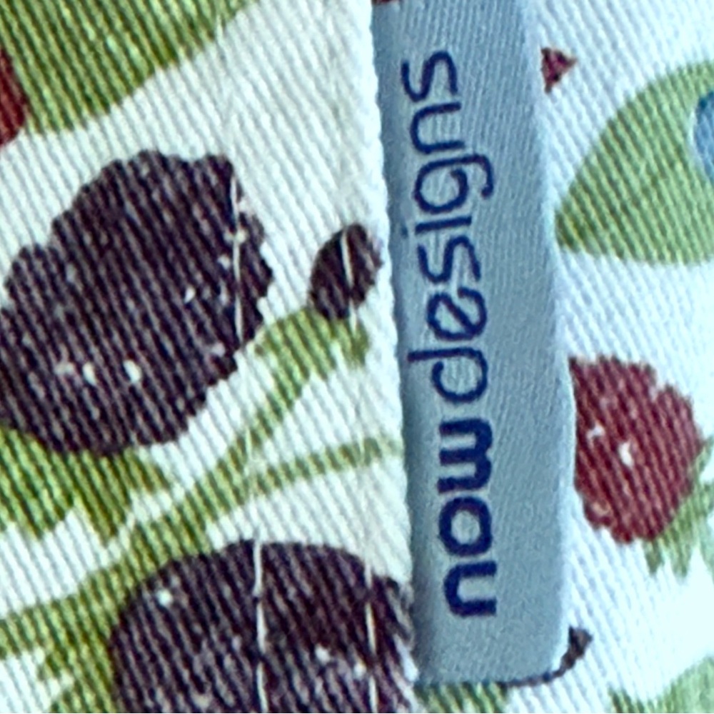 Now Designs Floral Apron with Berry Print Cute Kitchen Berry - Picture 12 of 13